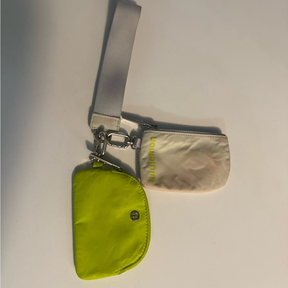Dual pouch wristlet